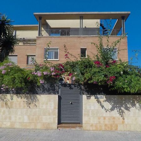 Beach House Castelldefels Exterior photo