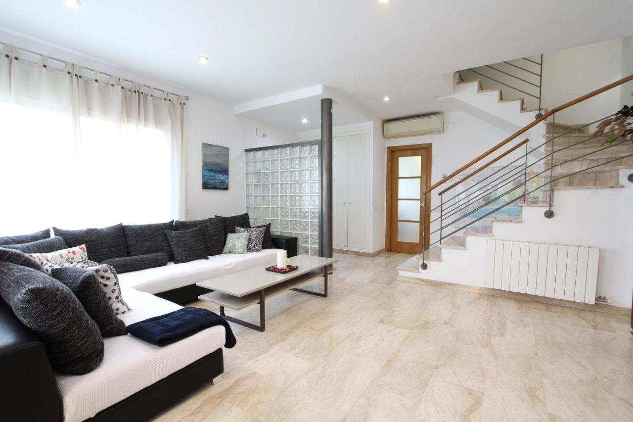 Beach House Castelldefels Exterior photo